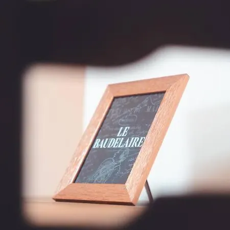 Le Baudelaire, T3 En Duplex تور